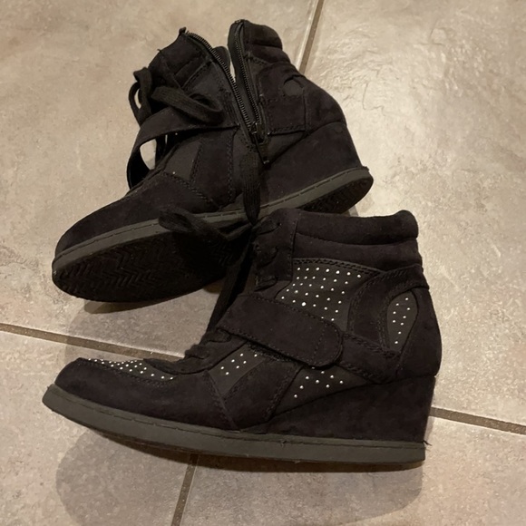 Candies Wedge Boots size 4 - Picture 6 of 8